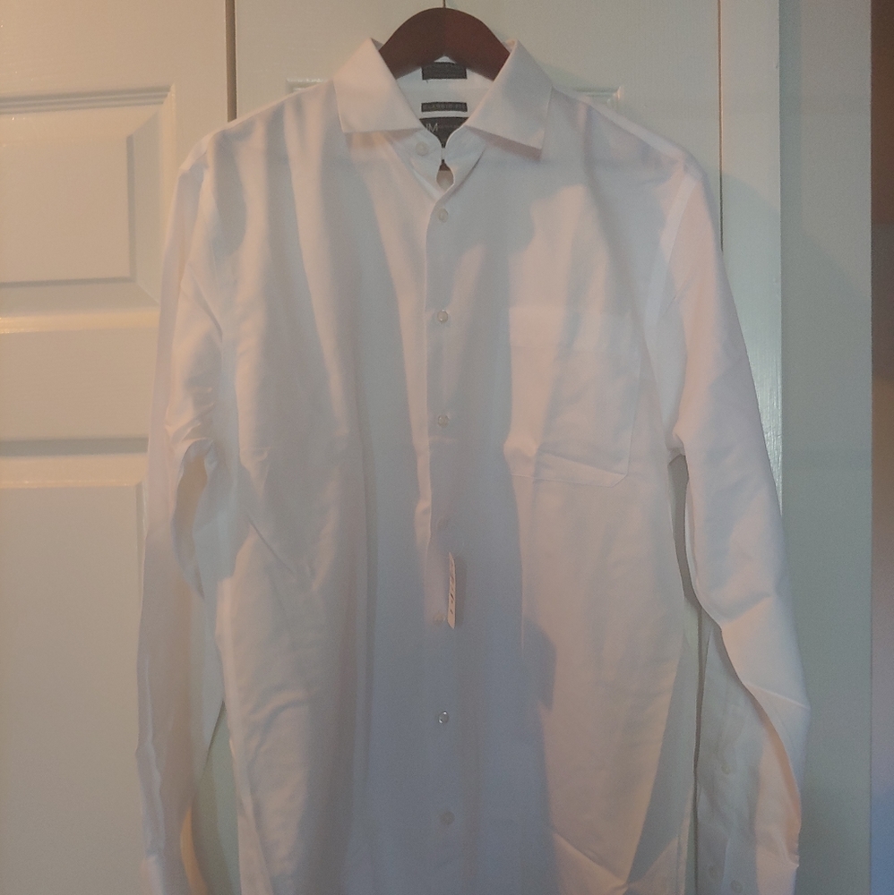 Nieman Marcus Tux Wrinkle resistant Dobby Shirt